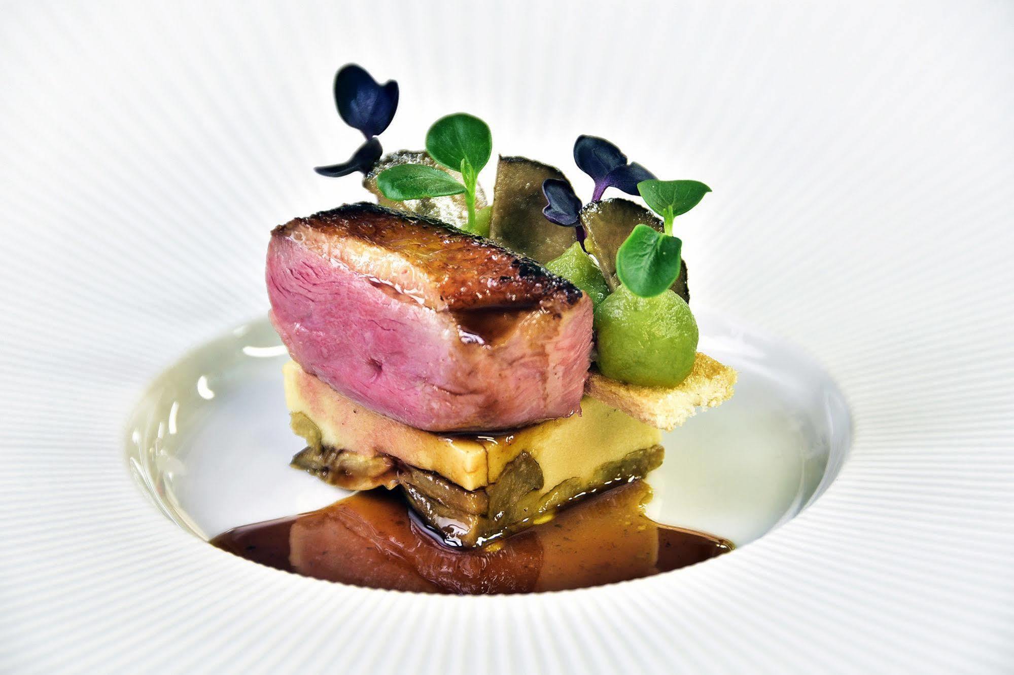 Logis Hotel Du Morvan - Restaurant La Table De Jerome Luzy Екстер'єр фото